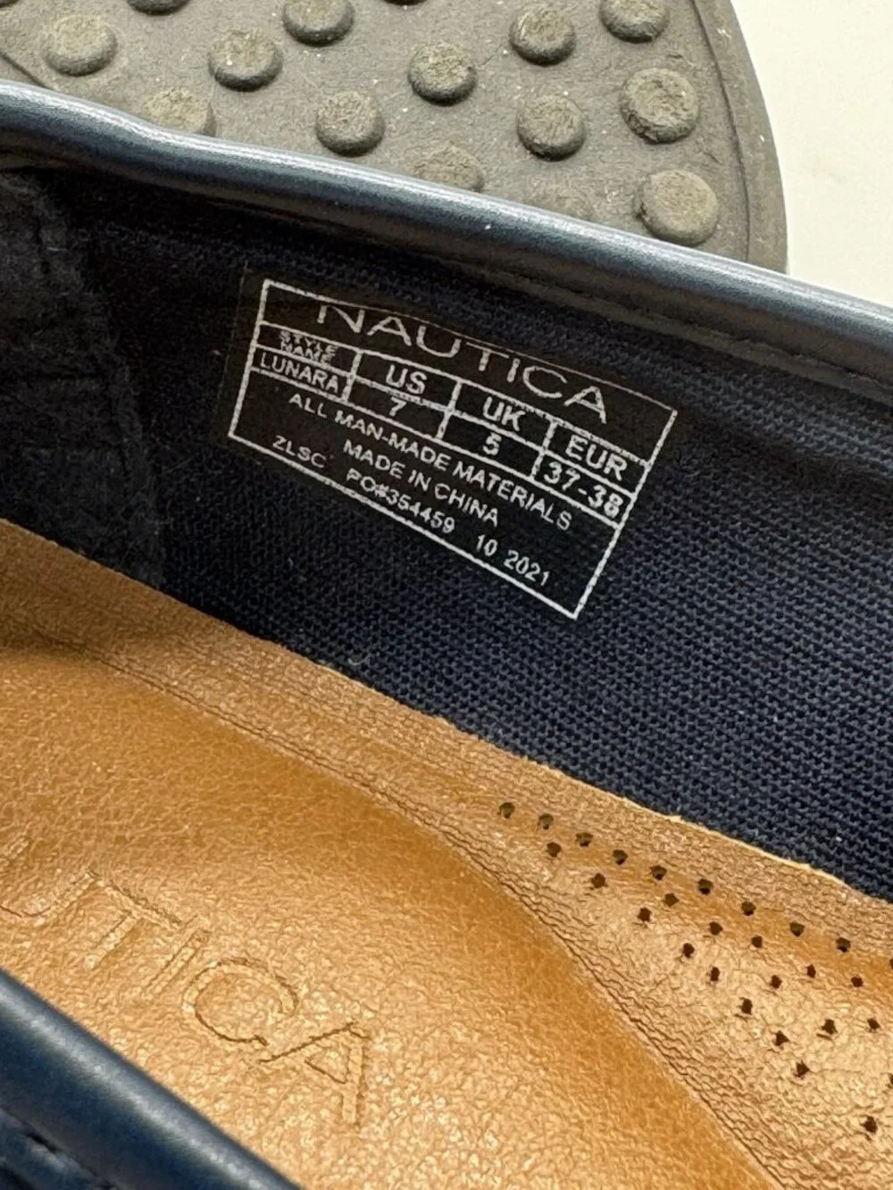 Nautica Lunara Womens 7 Navy Blue Loafers Silver Chain Slip On Comfort Driving